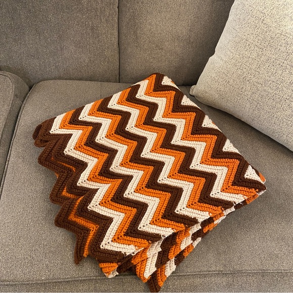 Lovely Handmade Chevron Style Lap Blanket, Afghan in Orange, Brown and Beige. - Picture 2 of 3